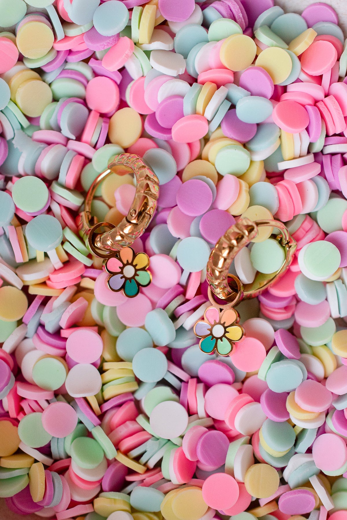 Wavy Hoops