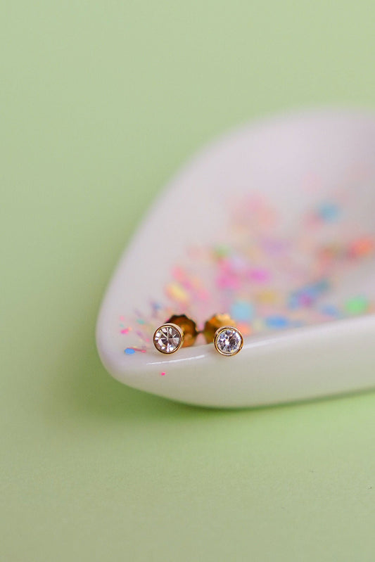 Bezelled Studs